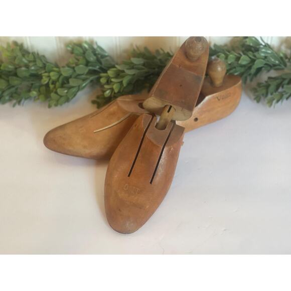 Vintage Set Wooden Shoe Forms Size 11C Wood Stretcher | Right & Left | Vintage - Picture 3 of 10